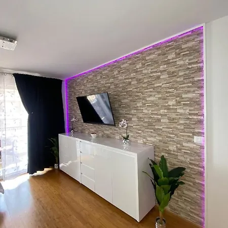 Apartman Laura *