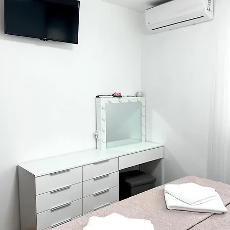 Laura Apartman